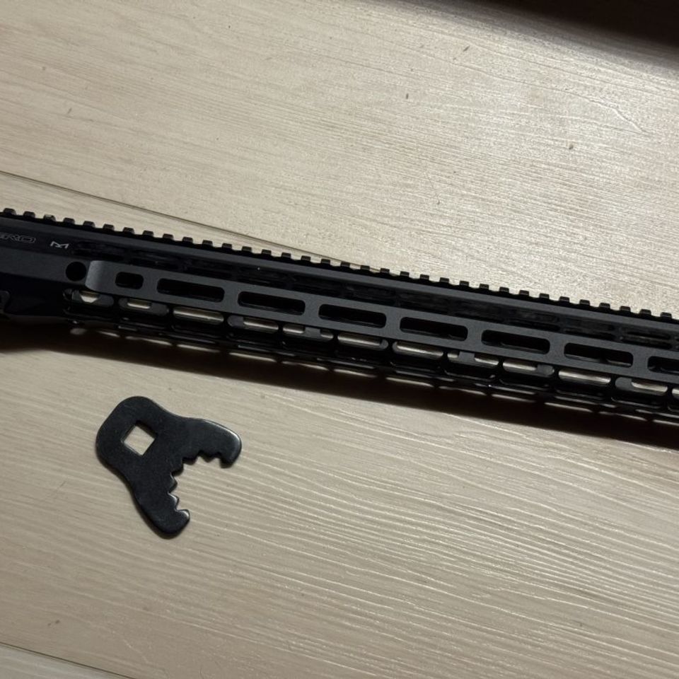 Image 1 - Aero R One 16in Handguard