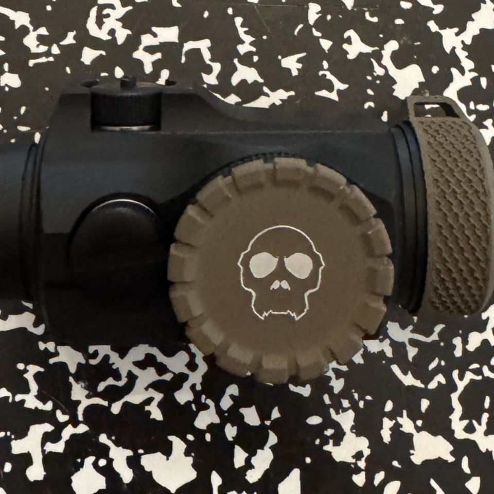 Image 1 - Aimpoint T2 