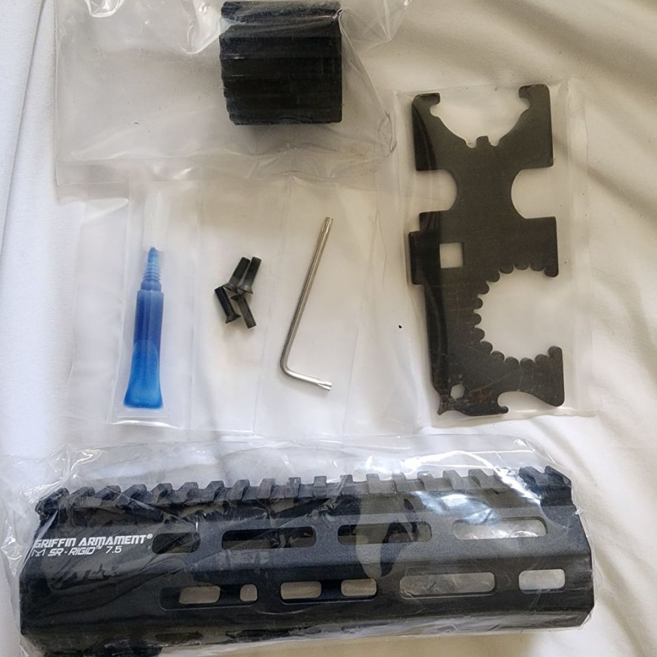 Image 1 - SR-RIGID M-LOK Rail 7.5