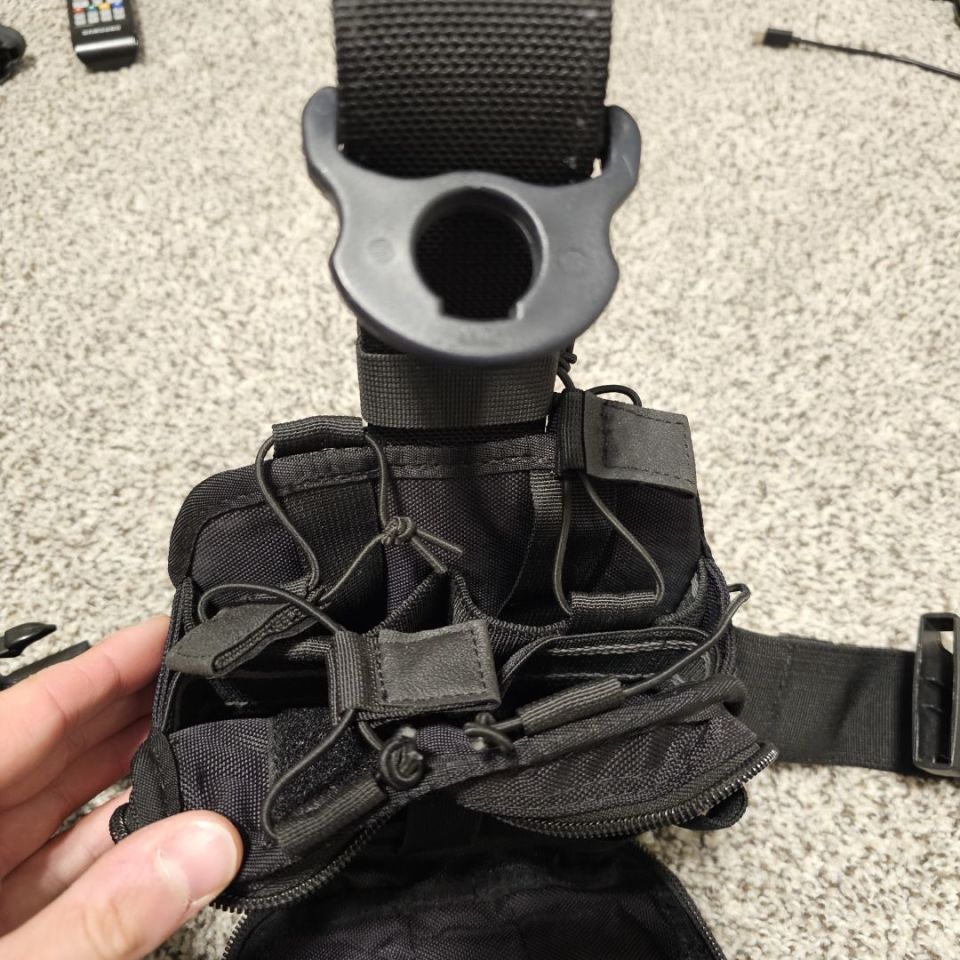 Image 2 - Tactical mag/first aid kit