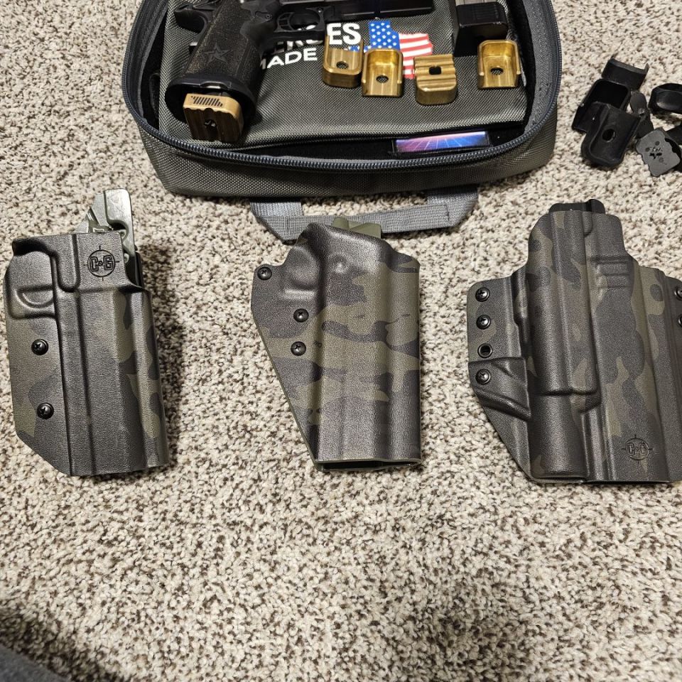 Image 3 - Staccato XC w/ Holosun 509T Green and extras