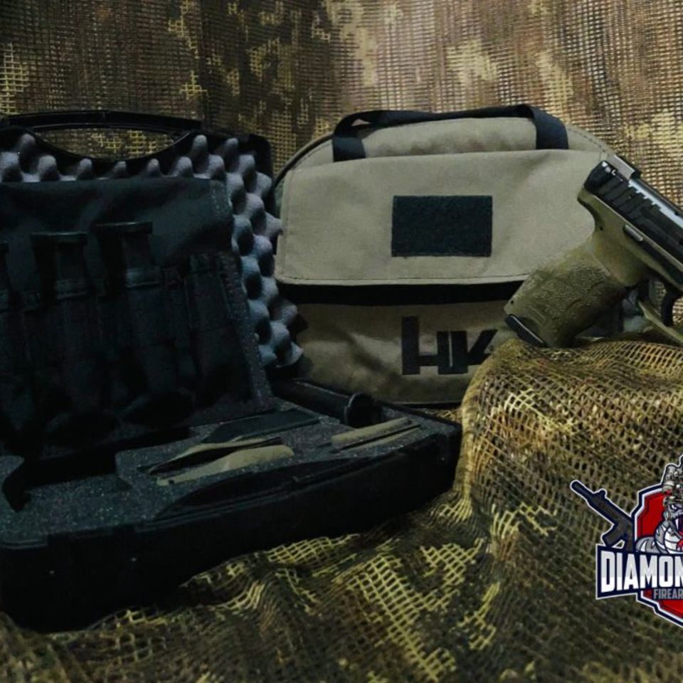 Image 2 - VP9 w/Night Sights and extras