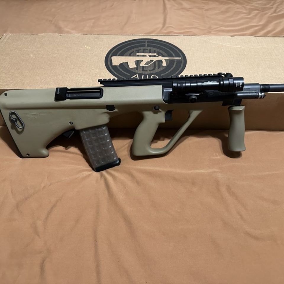 Image 1 - AUG w/Acog