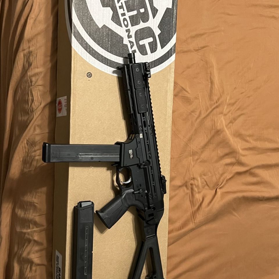 Image 2 - LWRC SMG 45