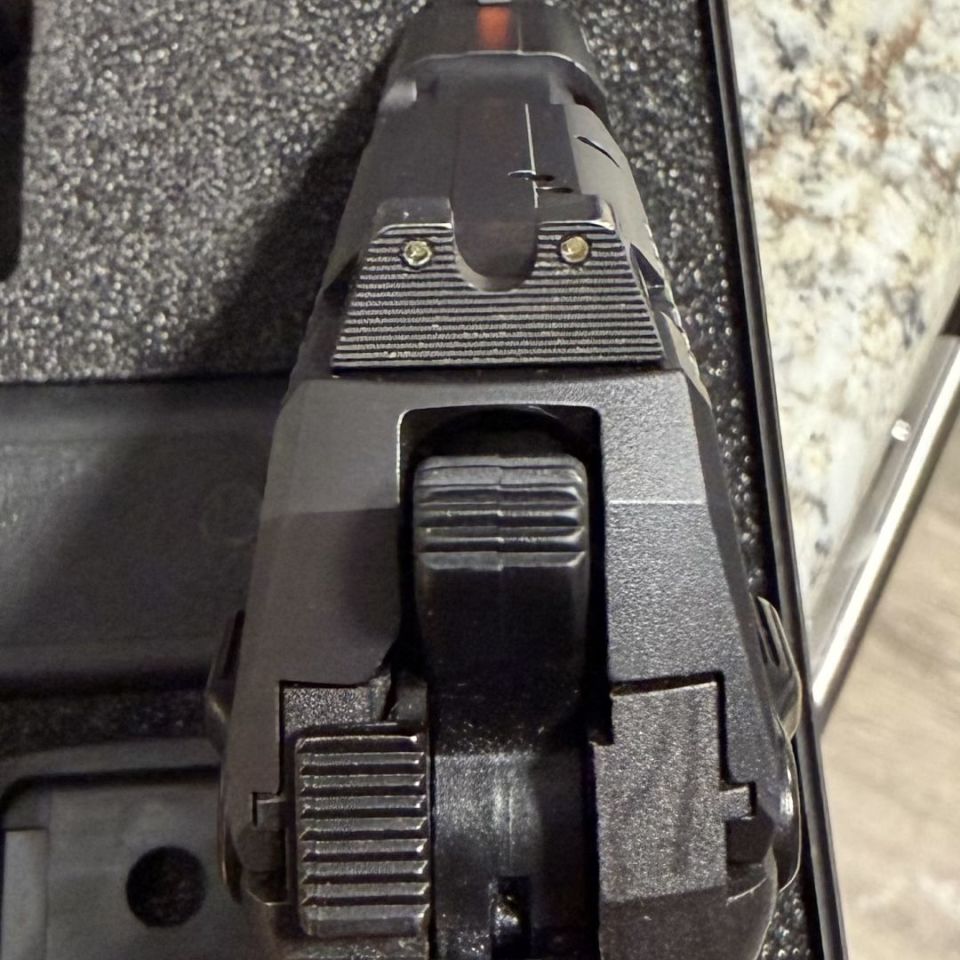 Image 2 - HK P30SKS V3