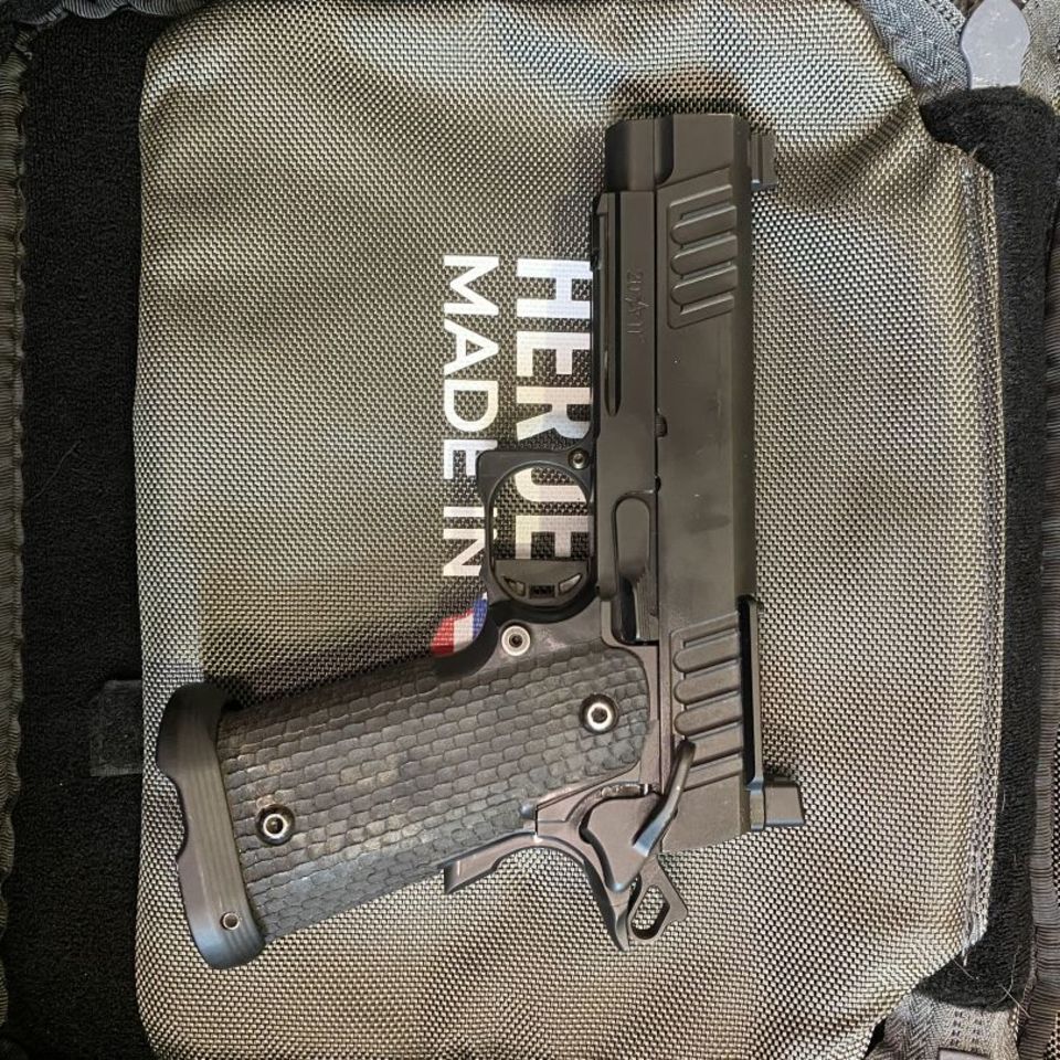 Image 3 - Staccato P