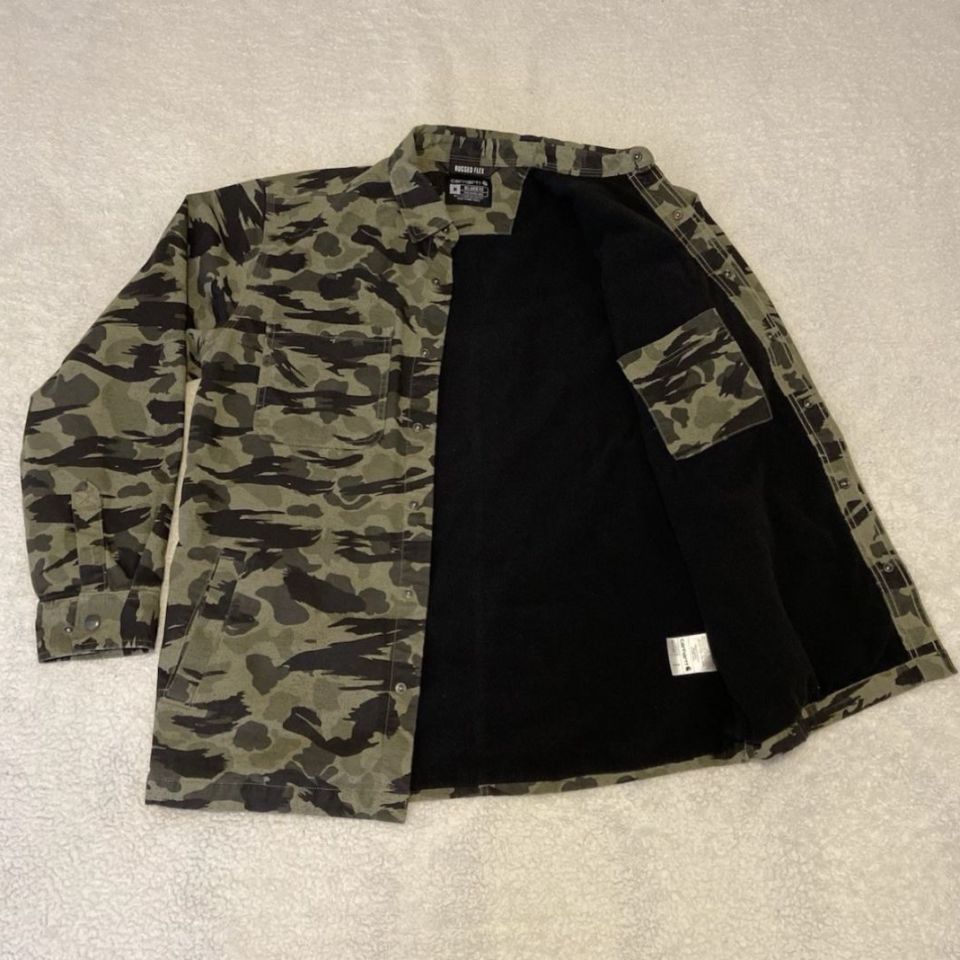 Image 2 - Carhartt Med Camo Lined Shirt