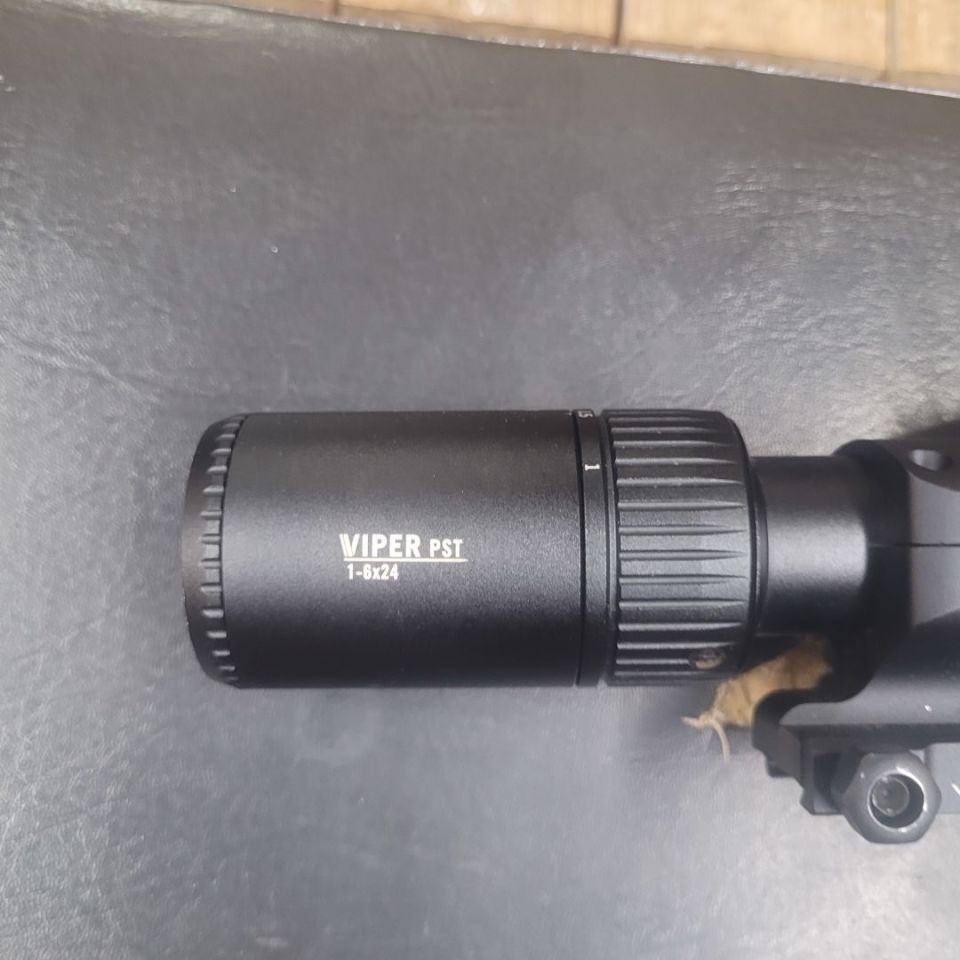 Image 2 - Vortex Viper PST 1-6 with Moum
