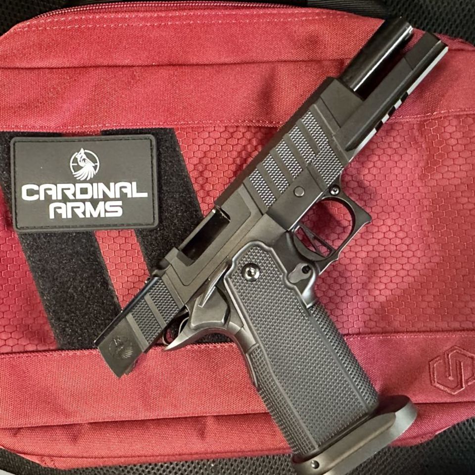 Image 3 - Cardinal Arms G2 2011