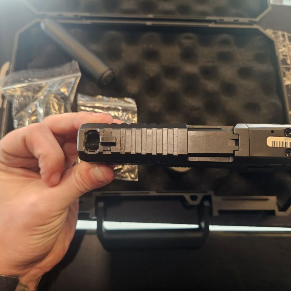 Image 2 - CZ P10-C Chunk Port and Comp