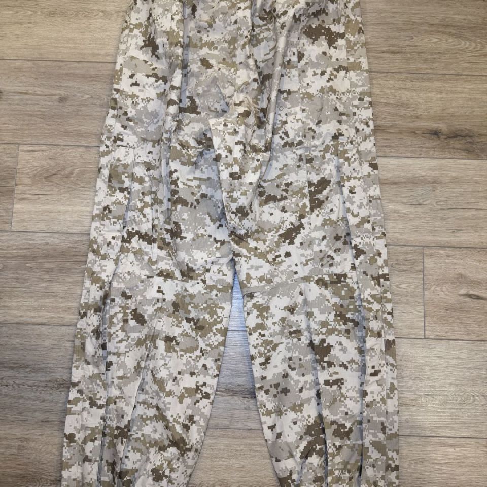 Image 4 - L/R Patagonia L6 Pants AOR1 