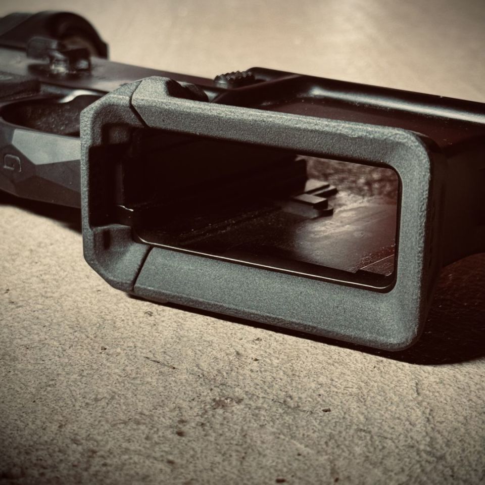 Image 5 - GOM Flared Magwell Geissele