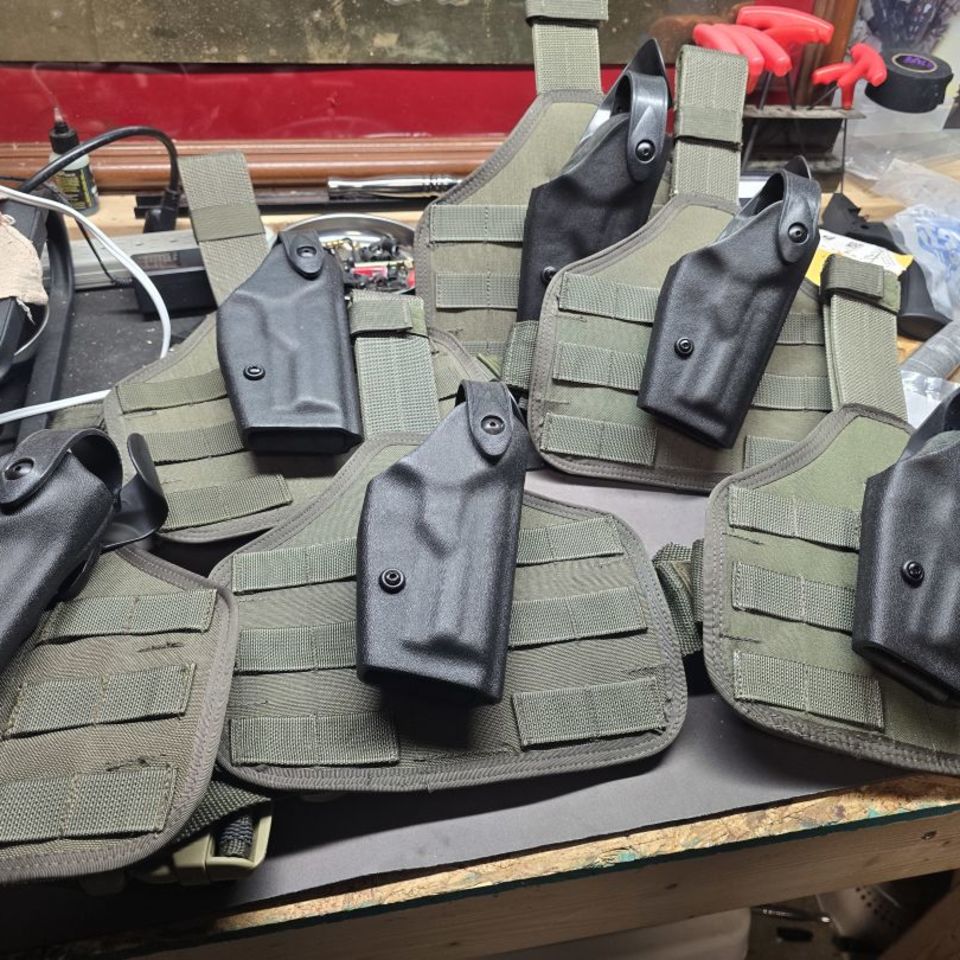 Image 4 - Safariland P30 holsters