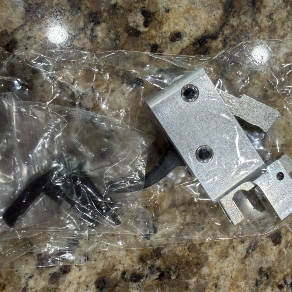 Image 2 - Dairyland Tactical FRT