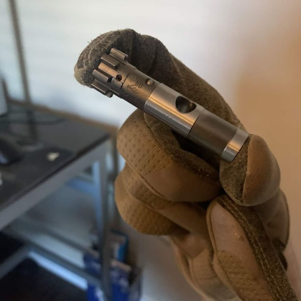 Image 3 - MR556 bolt & extra extractor