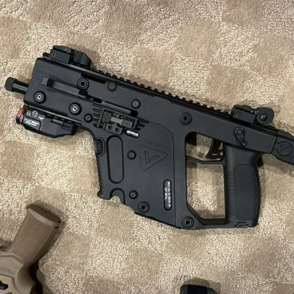 Image 1 - Kriss Vector for trade