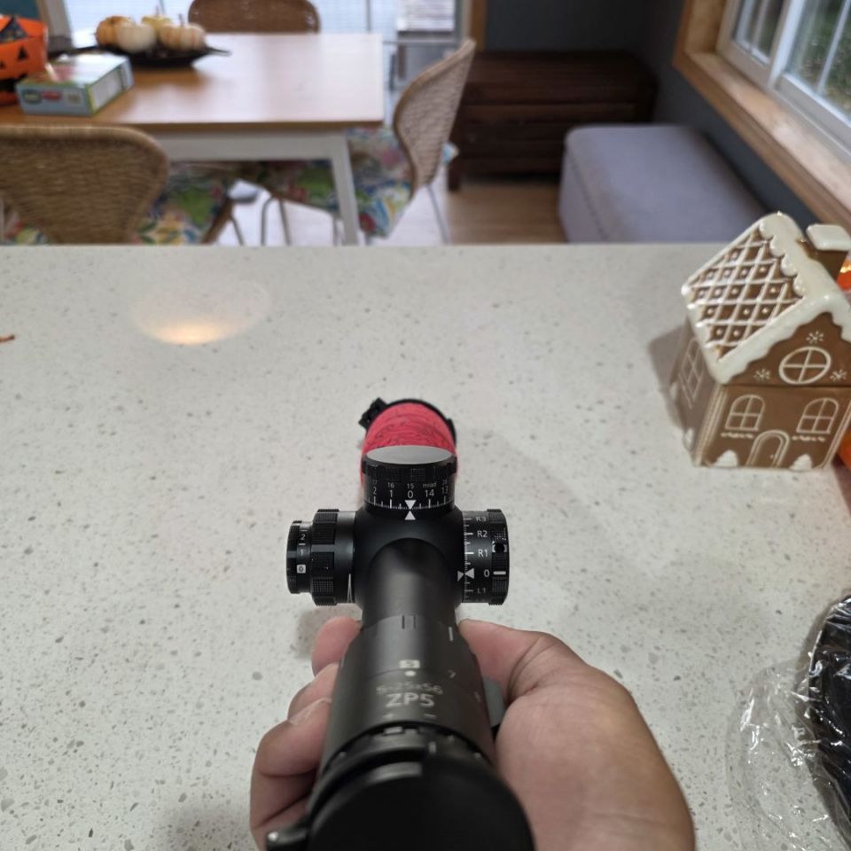 Image 3 - Minox ZP5 5-25 MR4 Reticle