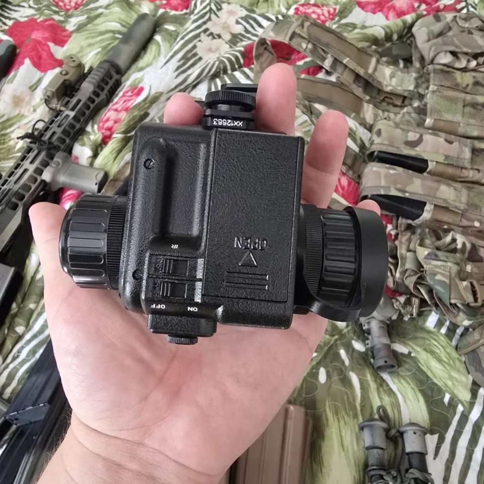 Image 2 - Lomo elf 1 night vision device