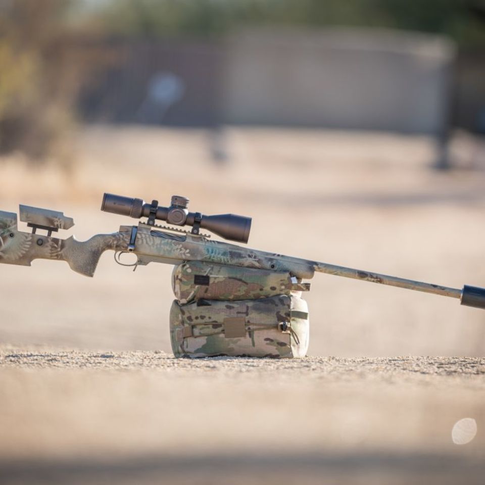 Image 4 - High end bolts 