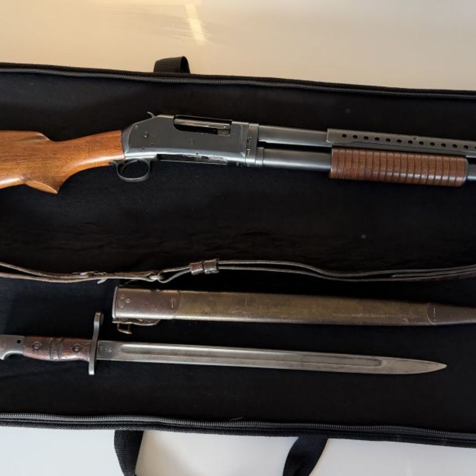 Image 2 - WW2 Era U.S. Win Model 1897 