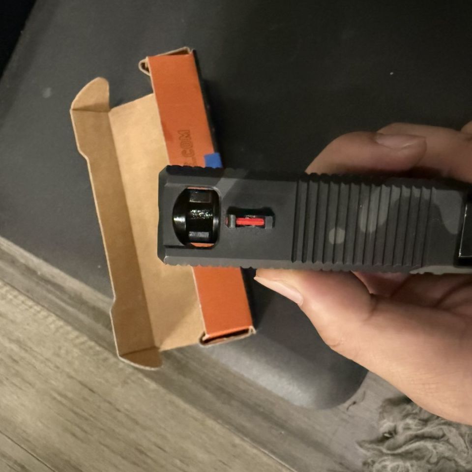 Image 4 - Defense Wallace glock17g4 