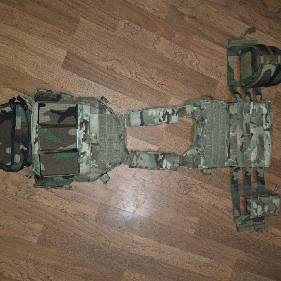 Image 2 - Lbt carrier