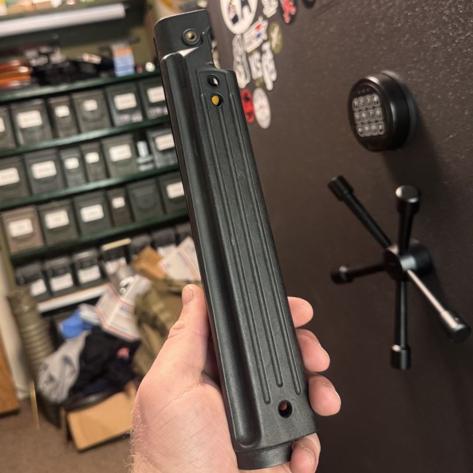 Image 2 - FAL Handguard