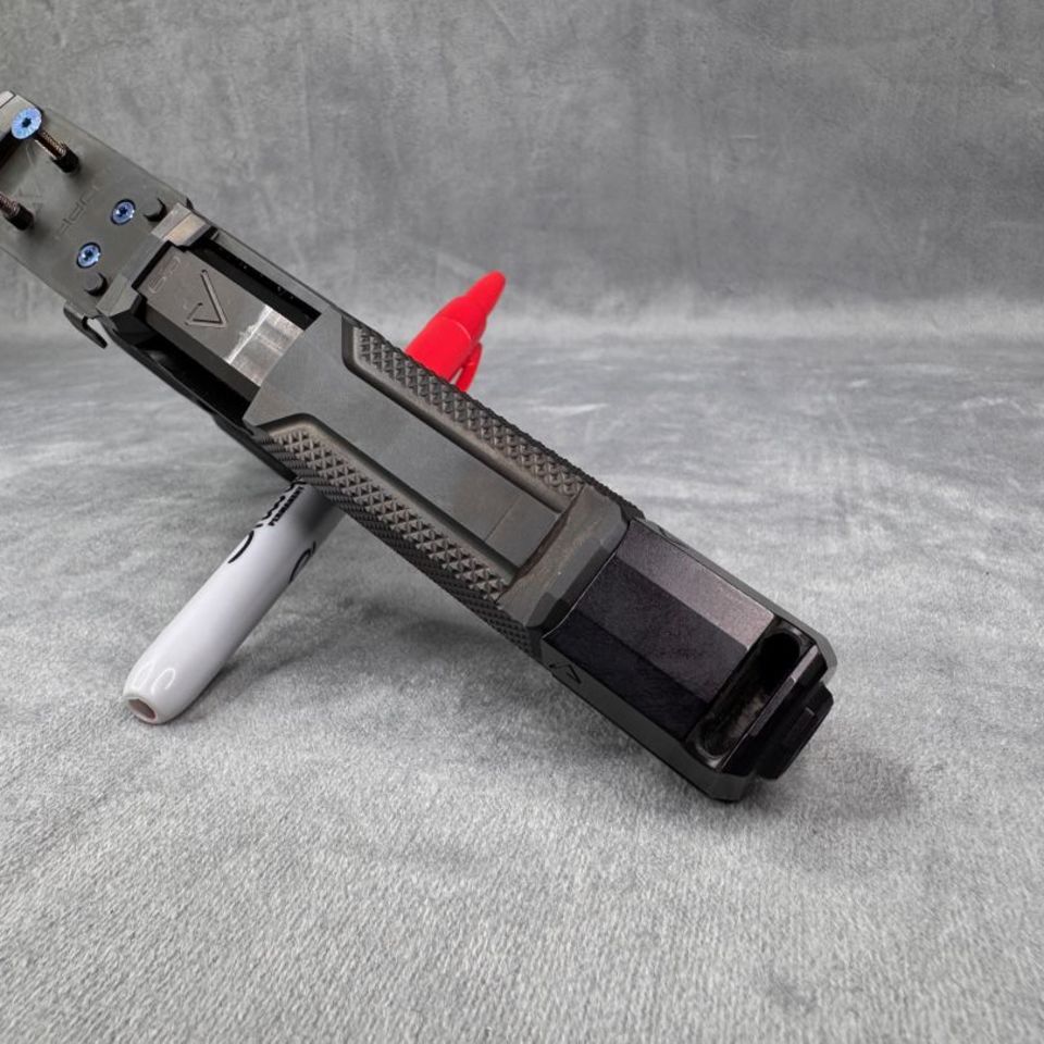 Image 5 - P320 Syndicate S2 Comp Icarus