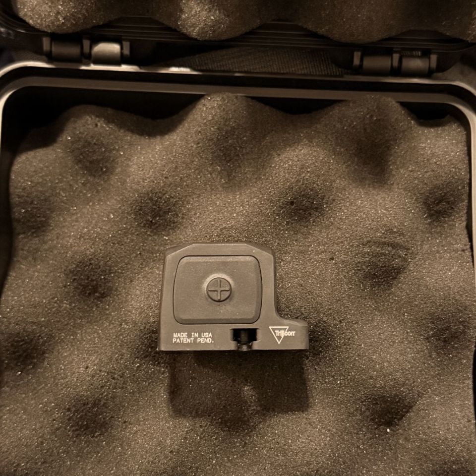 Image 5 - Trijicon RCR