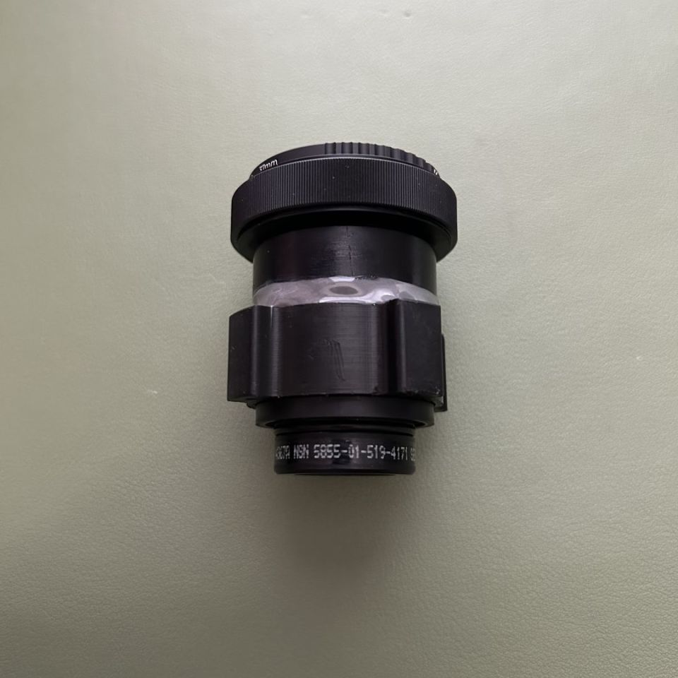 Image 2 - Anvis 9 Objective w/iris