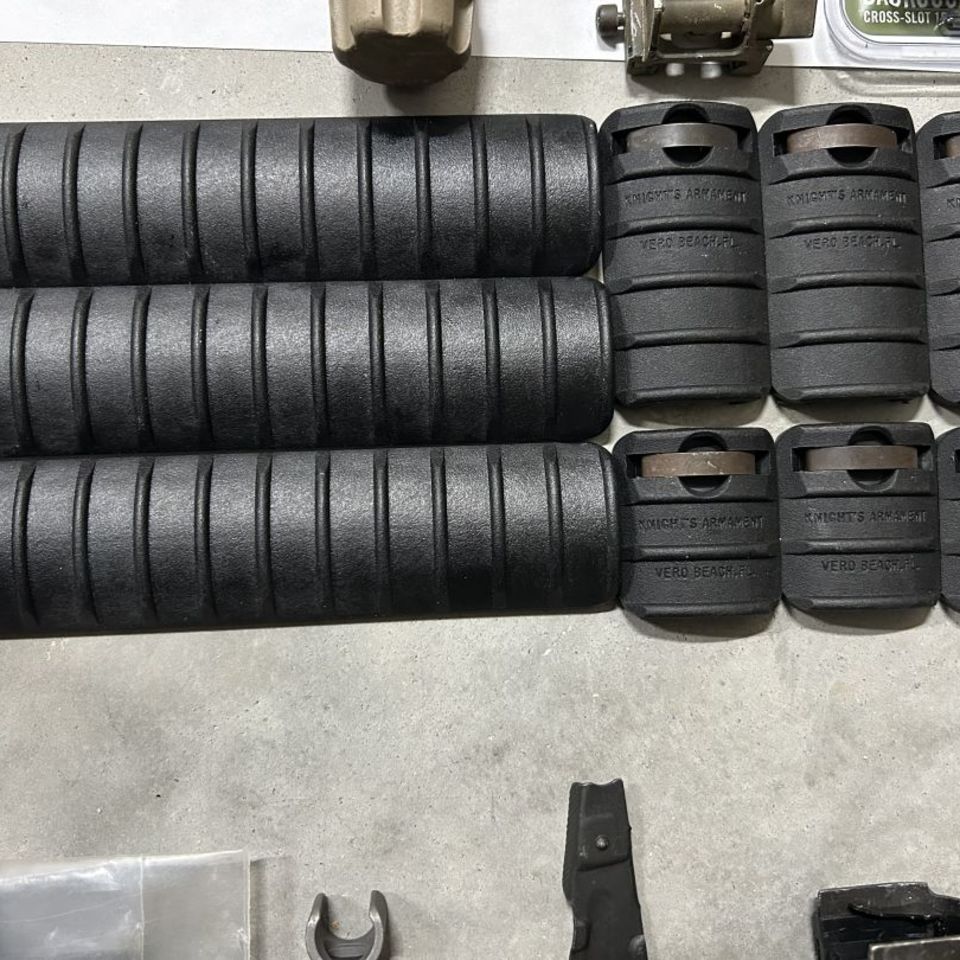 Image 4 - Parts bin clean out 