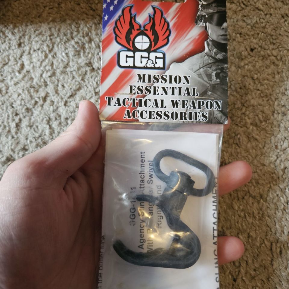 Image 2 - GG&G agency QD sling attachmen
