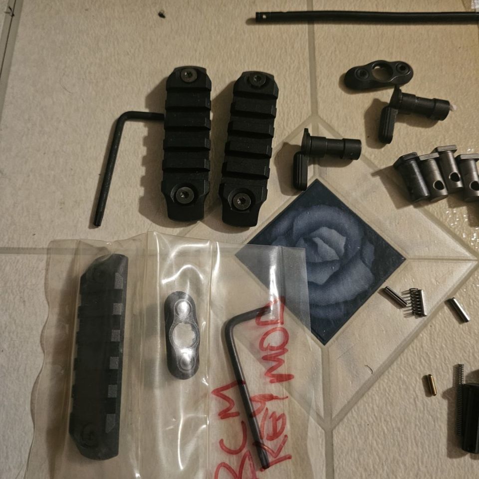 Image 5 - Ar15 spare parts 