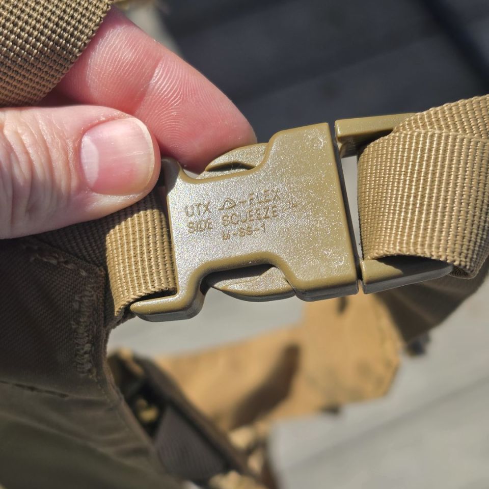 Image 2 - Lightweight chest rig