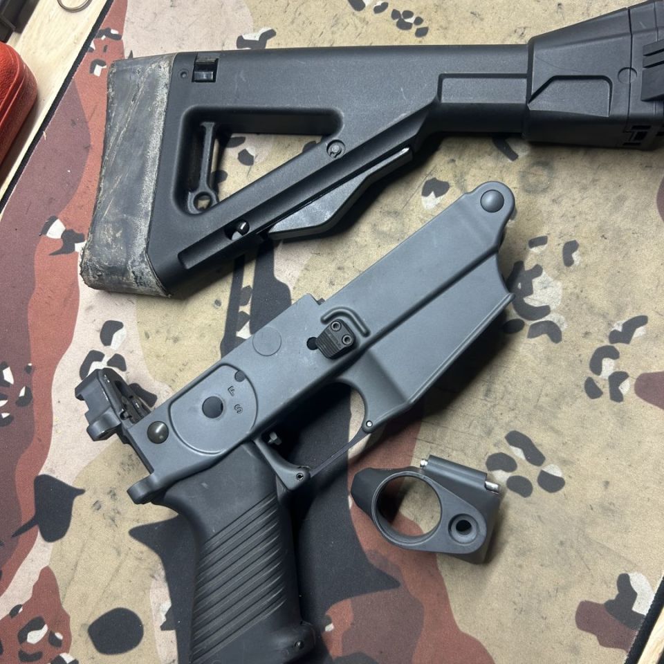 Image 2 - Sig 556 parts