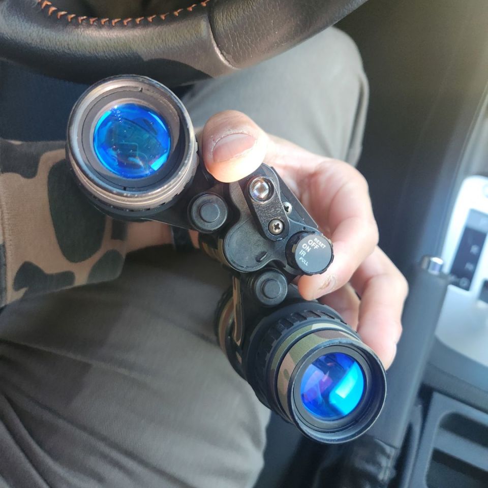 Image 2 - Pvs 15 upgraded 