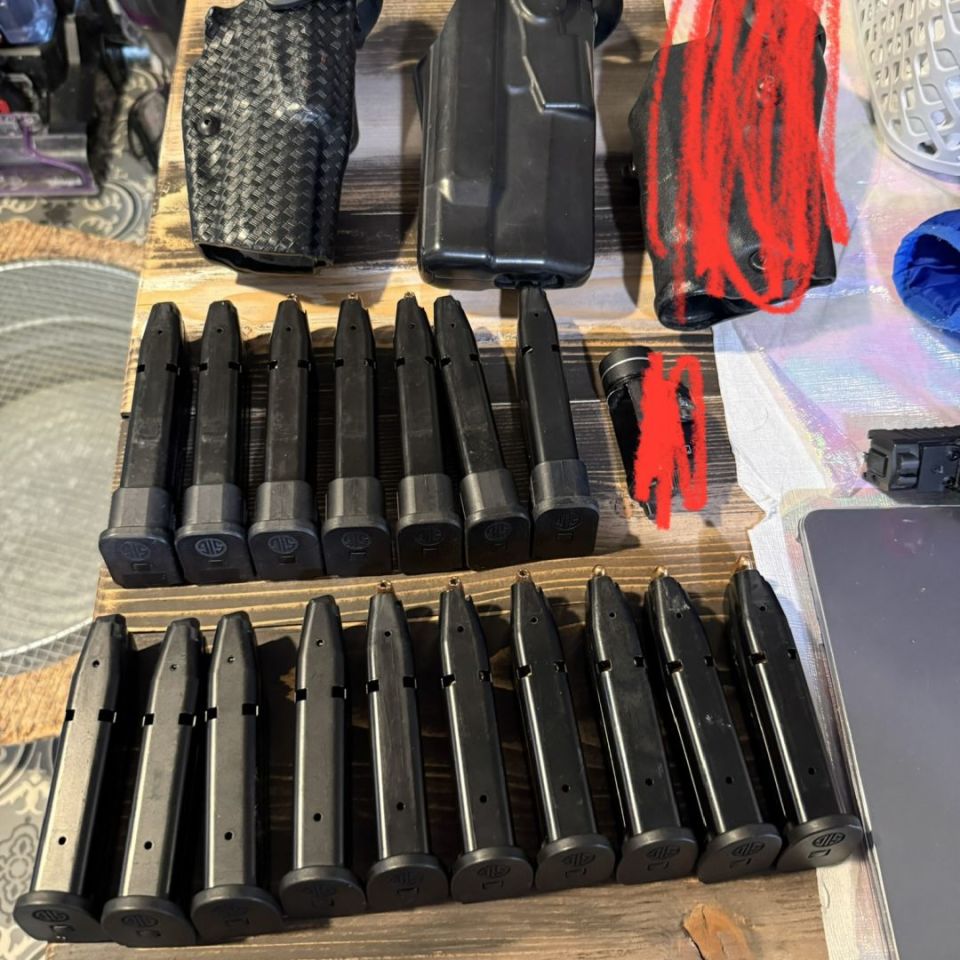 Image 1 - P320 mags and holster