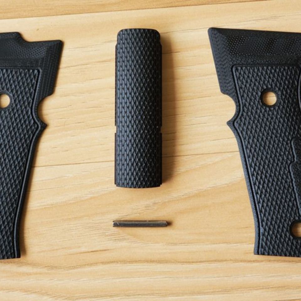 Image 1 - P320 AXG GRIP PANEL SET, G10, 