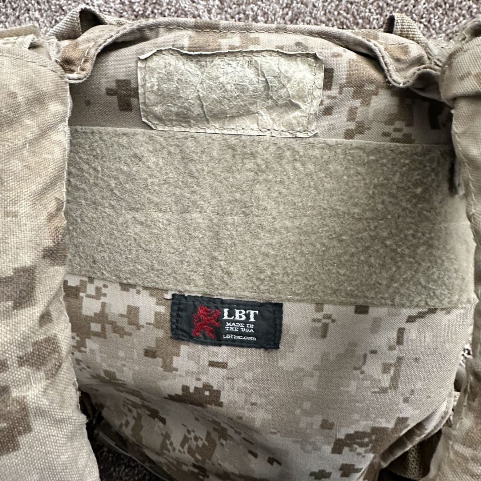 Image 2 - AOR1 LBT/Eagle plate carrier
