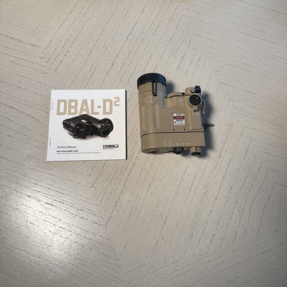 Image 3 - DBAL D2 Tan Green Vis