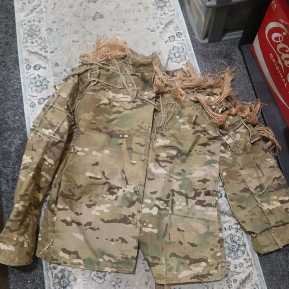 Image 2 - Ghiliie modded usgi top