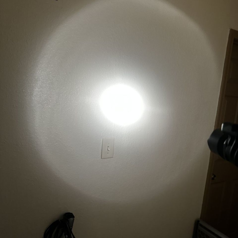 Image 4 - Surefire m910