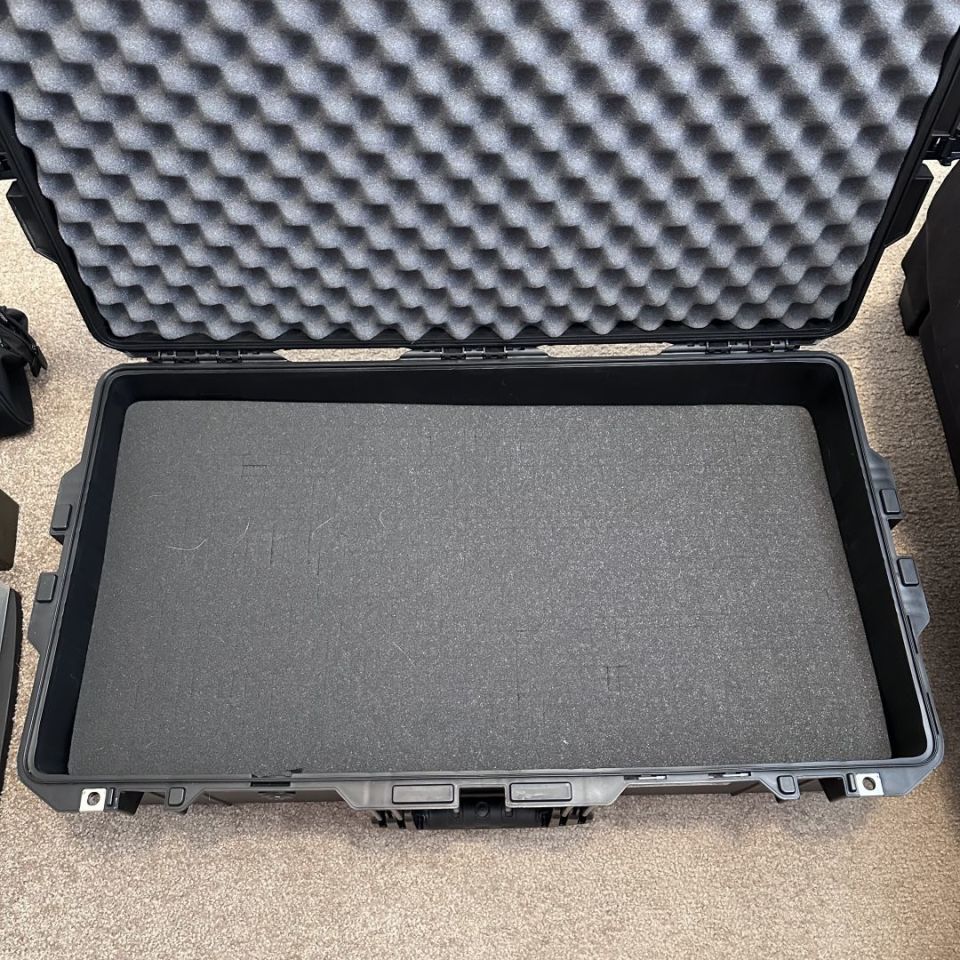 Image 3 - Pelican Air 1615