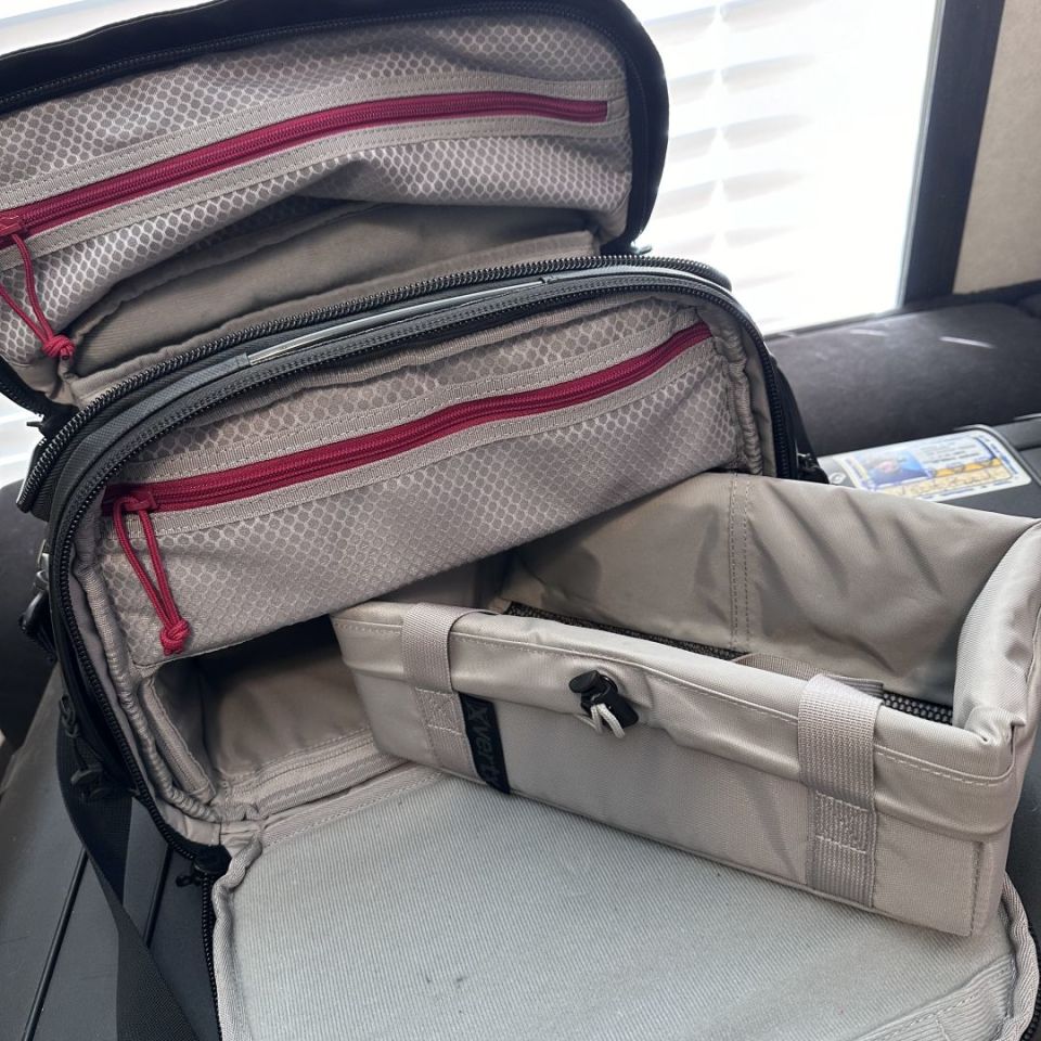 Image 3 - Vertex COF light range bag