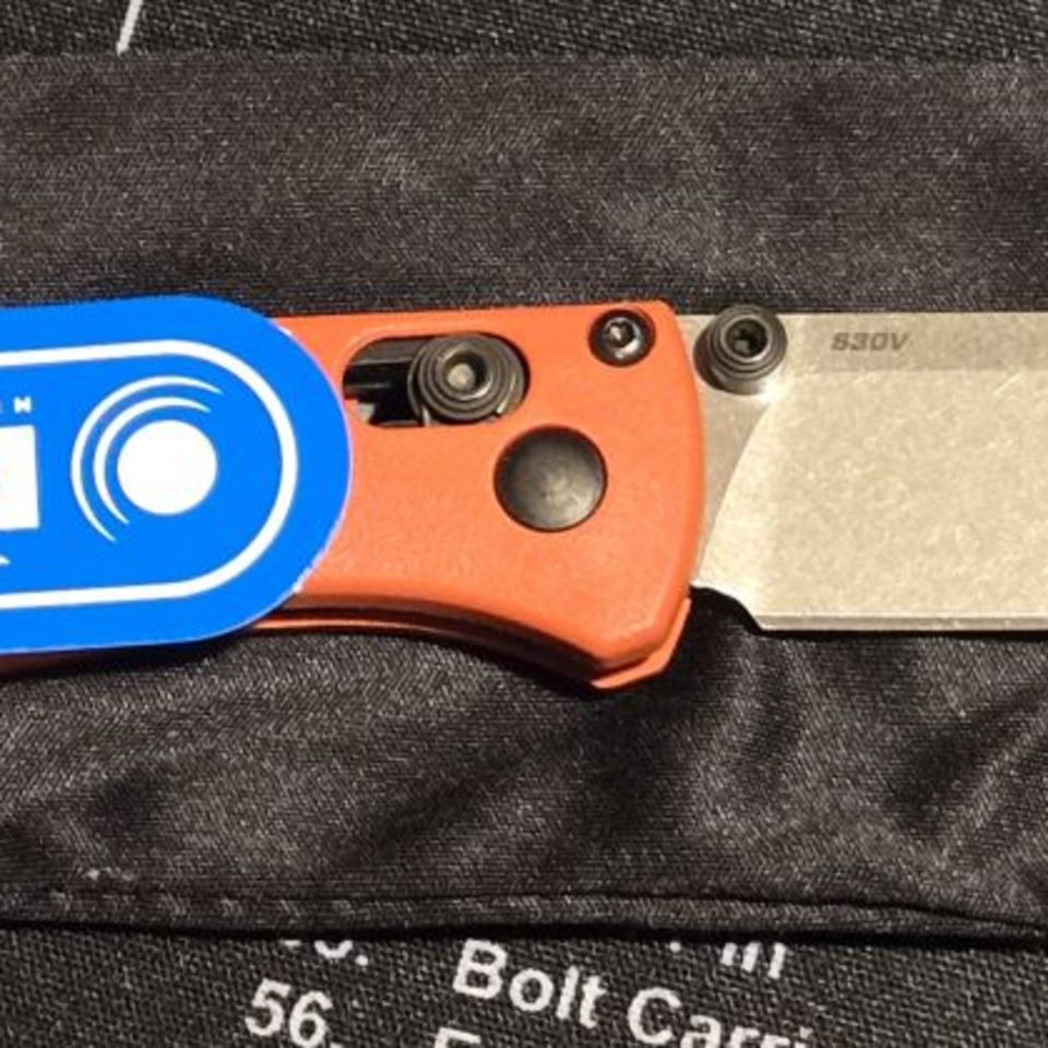 Image 2 - Benchmade Mini Bugout 