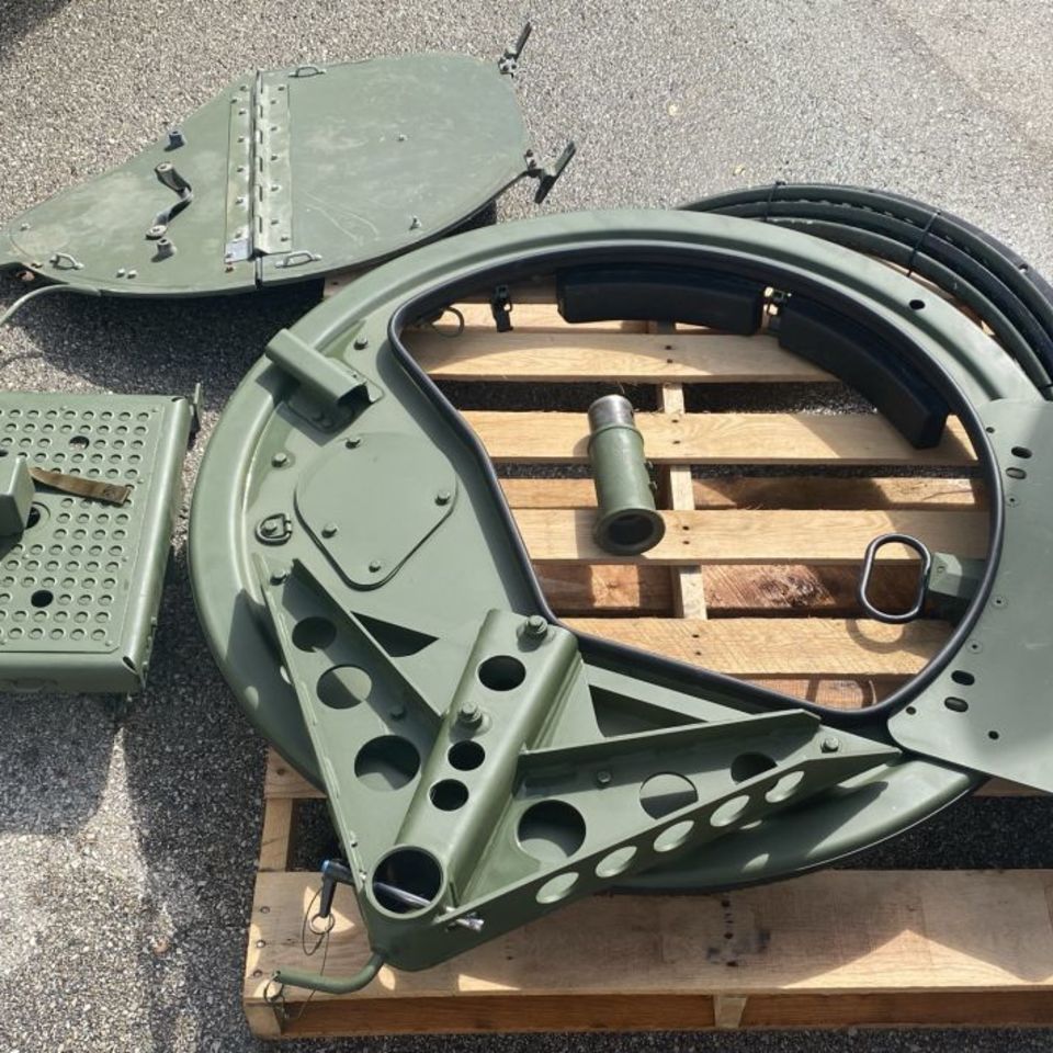 Image 2 - M10xx HMMWV Turret 