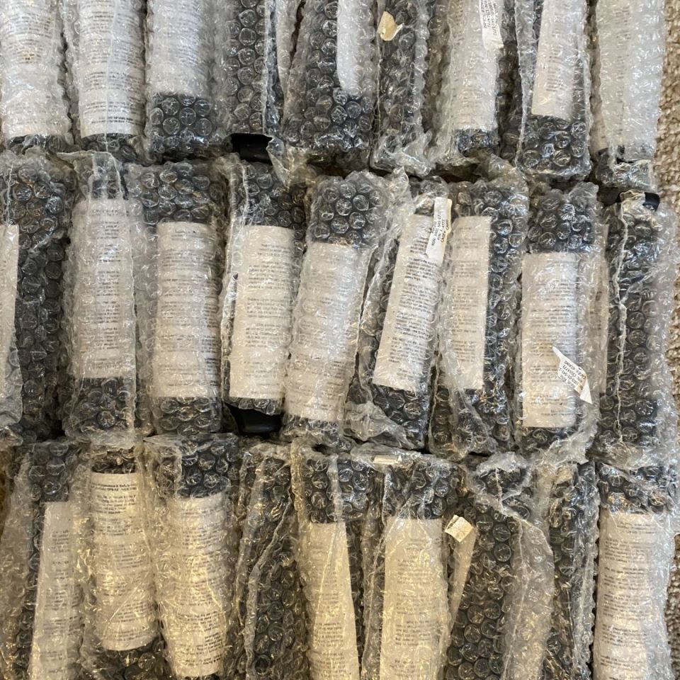 Image 3 - USGI Grip Pods - NIW