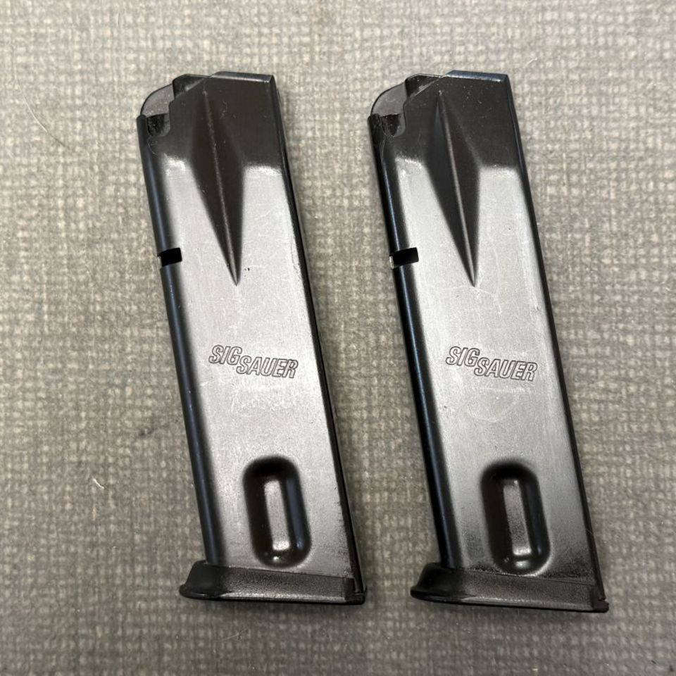 Image 1 - 2x Sig P228 13 Round Mags