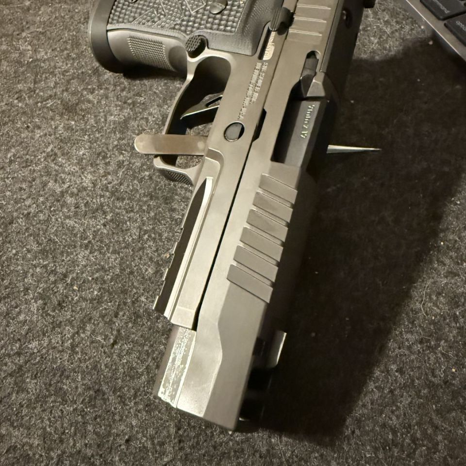 Image 3 - Sig Sauer P320 AXG Legion 
