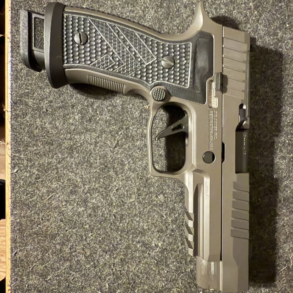 Image 4 - Sig Sauer P320 AXG Legion 